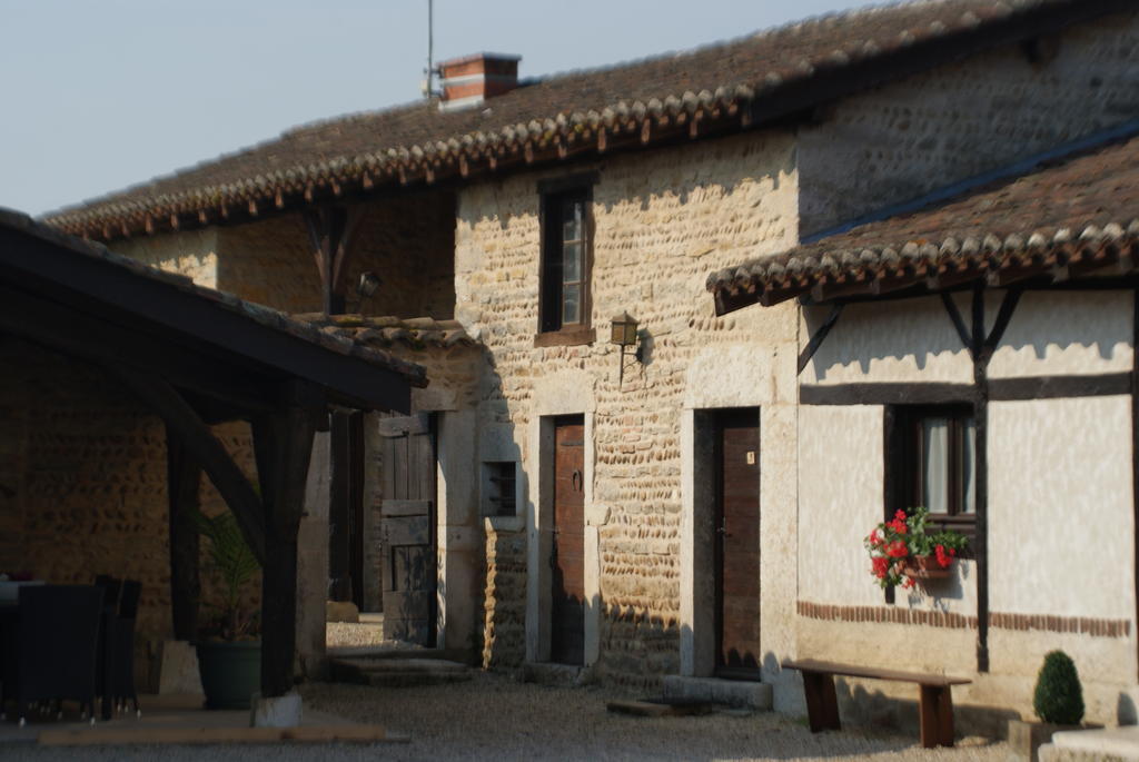 Le Moulin De Champagne Bed & Breakfast Viriat Exterior photo