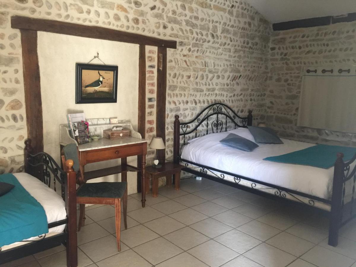 Le Moulin De Champagne Bed & Breakfast Viriat Exterior photo