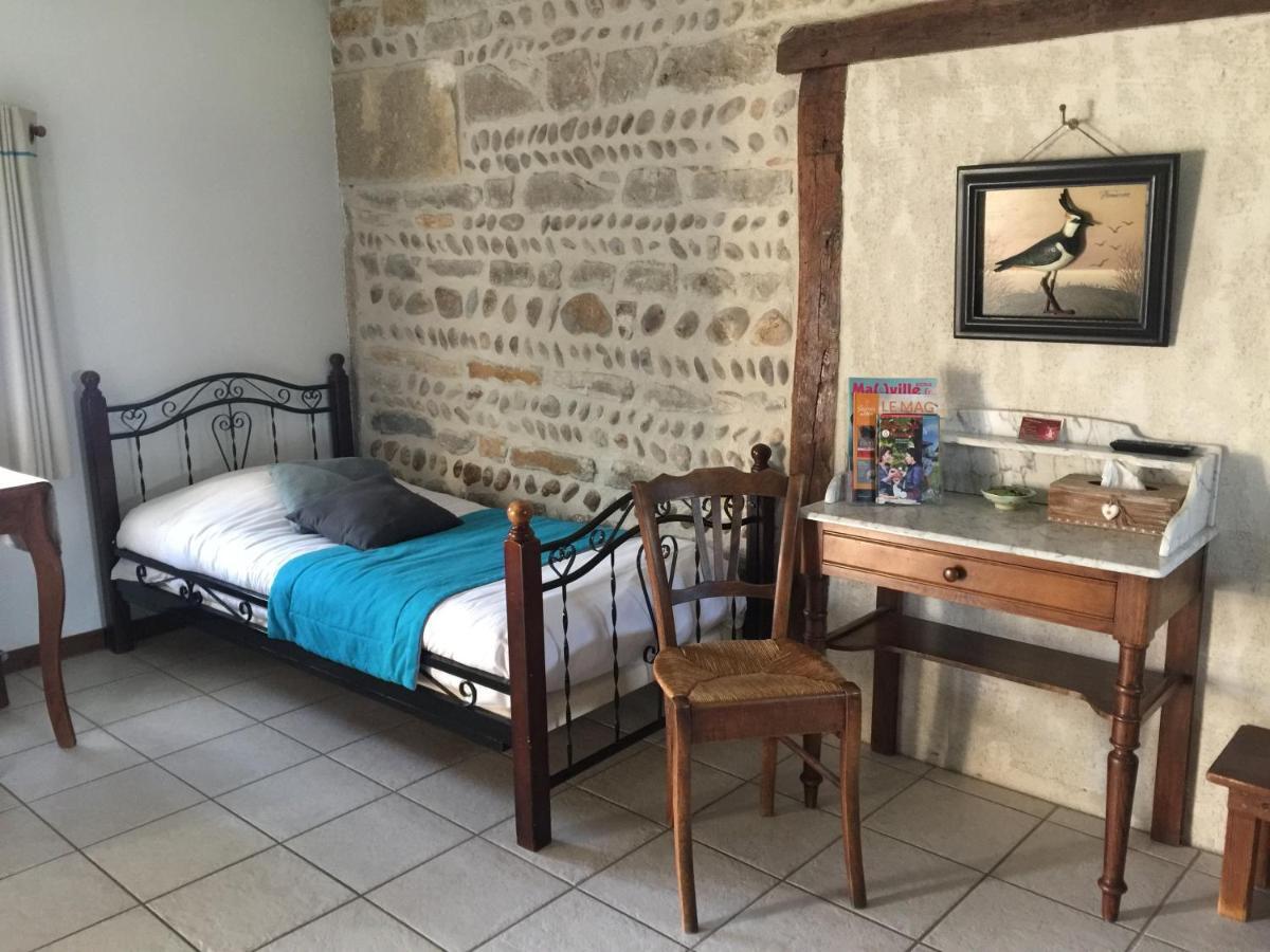Le Moulin De Champagne Bed & Breakfast Viriat Exterior photo